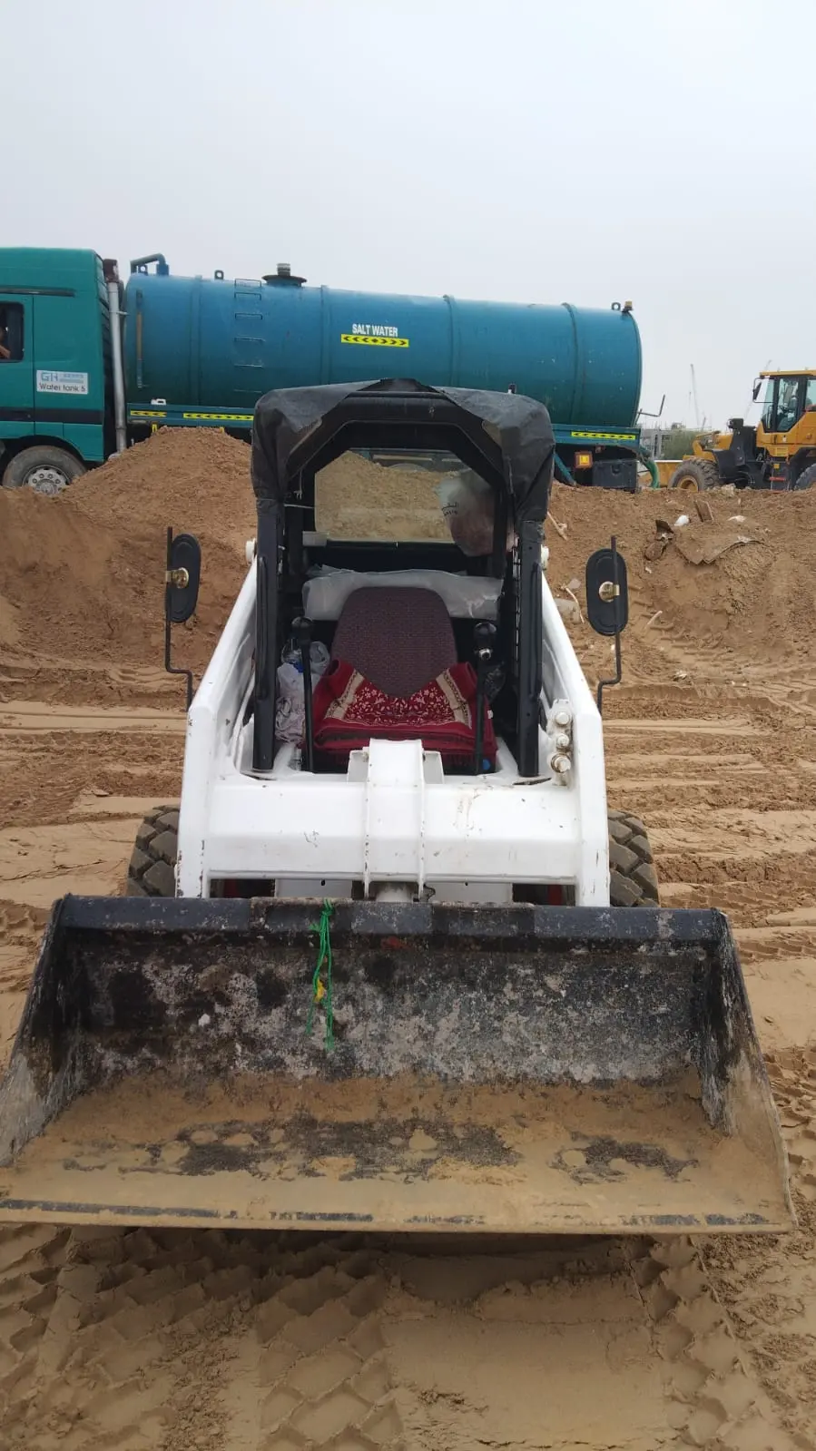 SKID STEER BOBCAT 2011MODEL S130 AVAILABLE FOR RENT - 4