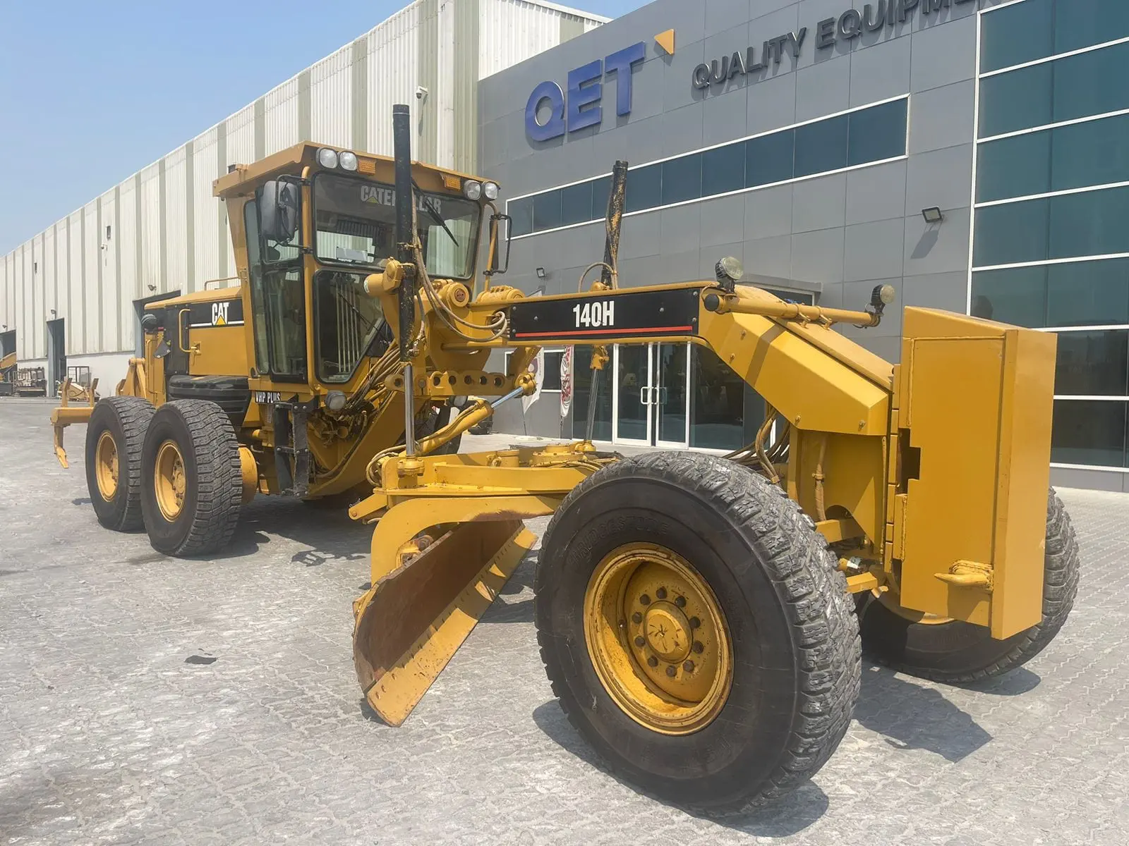 CATERPILLAR 140H MOTOR GRADER - 2