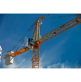 TCK HAMMERHEAD TOWER CRANES AVAILABLE ON RENT
