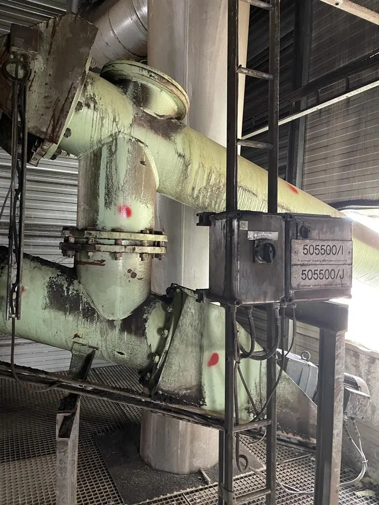 CLAUDIUS PETERS EM 47-568 Vertical Ball Mill - 8