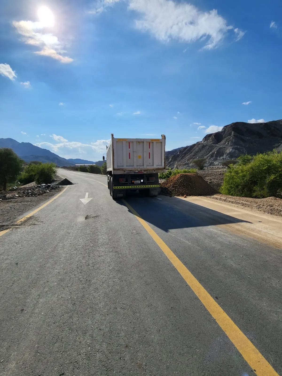 Tipper Truck Six Wheel on Rental - 3
