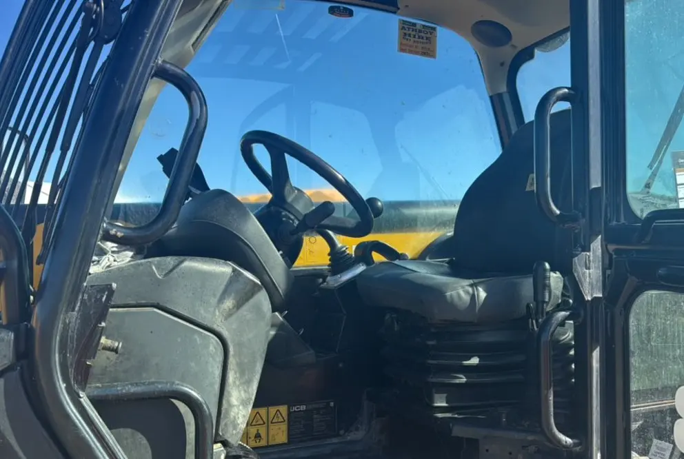 TELEHANDLER - 2