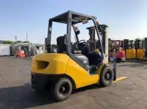 KOMATSU FD25-17 2.5 Ton Fork lift for sale