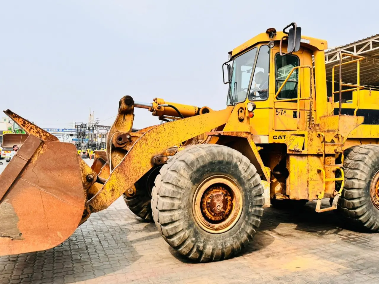 Caterpillar 966D Wheel Loader