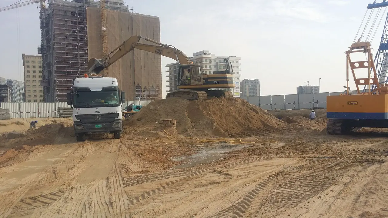 Chain Excavator CATERPILLAR 330 L