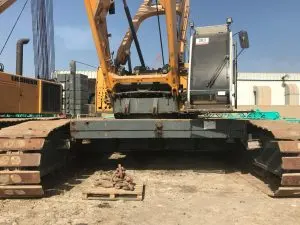 Liebherr HS 895 HD (200 TON) CRAWLER CRANE RENT - 3