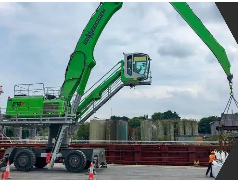 Sennebogen Material Handler