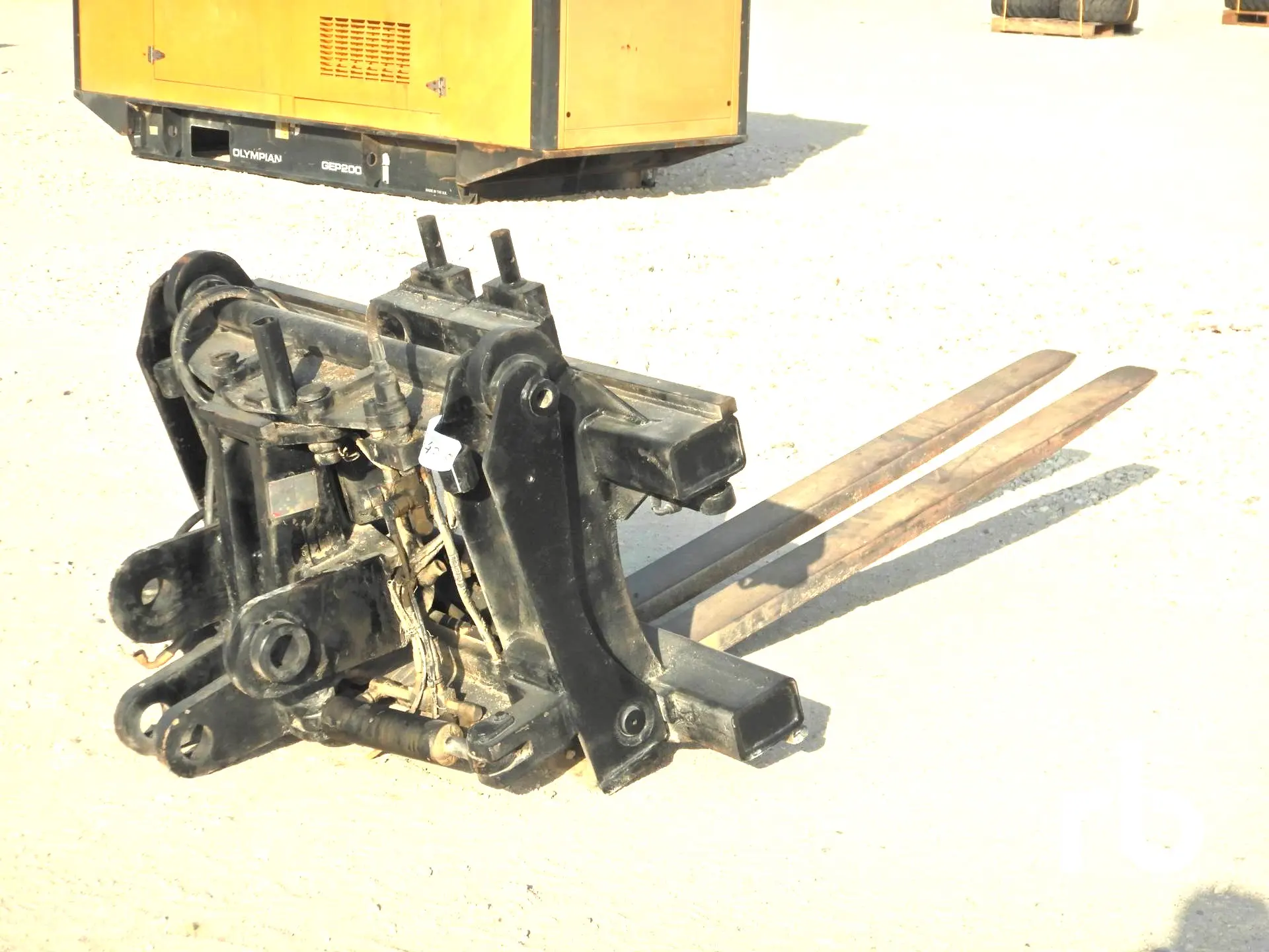 Boom Loader Hydraulic Fork - 2