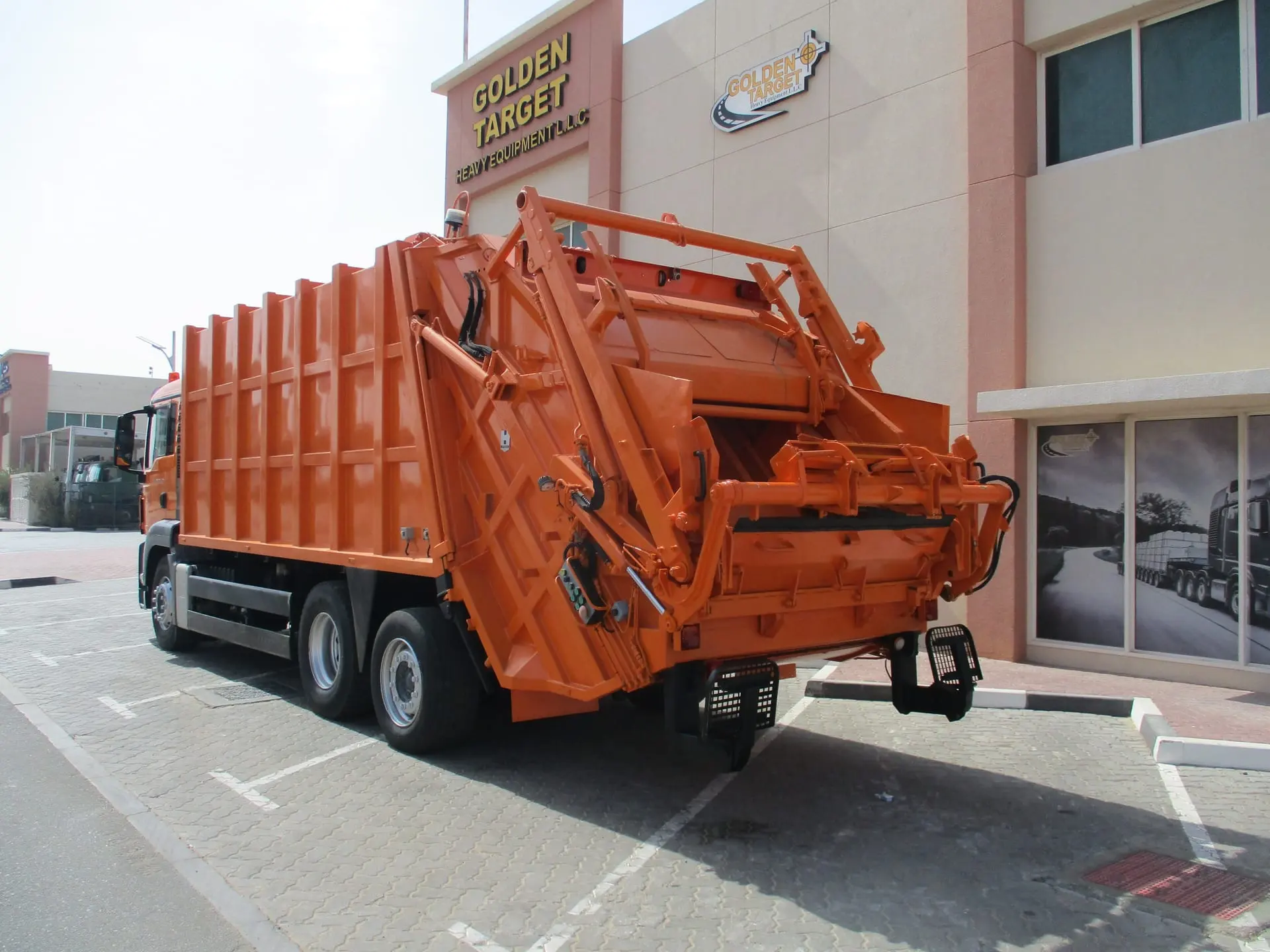 MAN TGS 28.320 6×2 COMPACTOR 2008 - 4