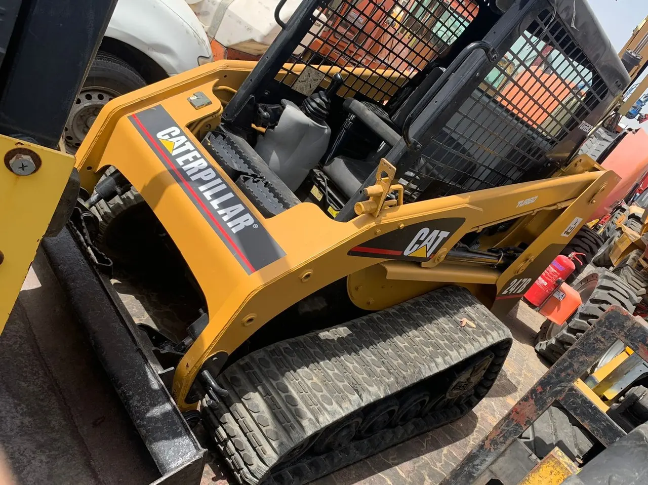 CAT Chain Skid Steer Bobcat  