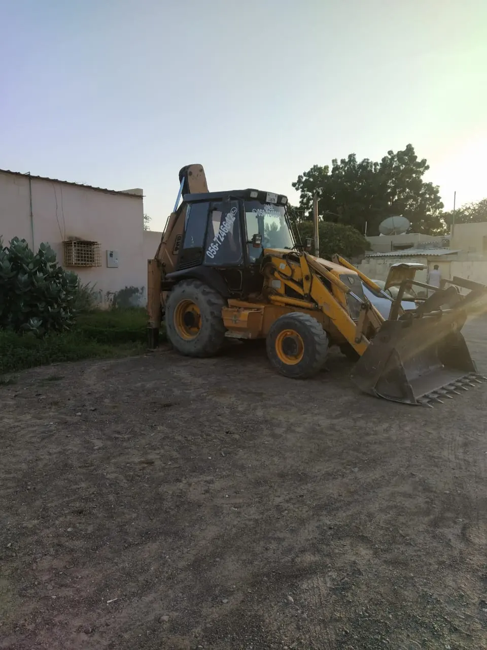 JCB Backhoe Loaders ON RENT