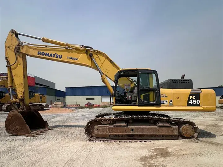 EXCAVATOR 45 TONS  - 2