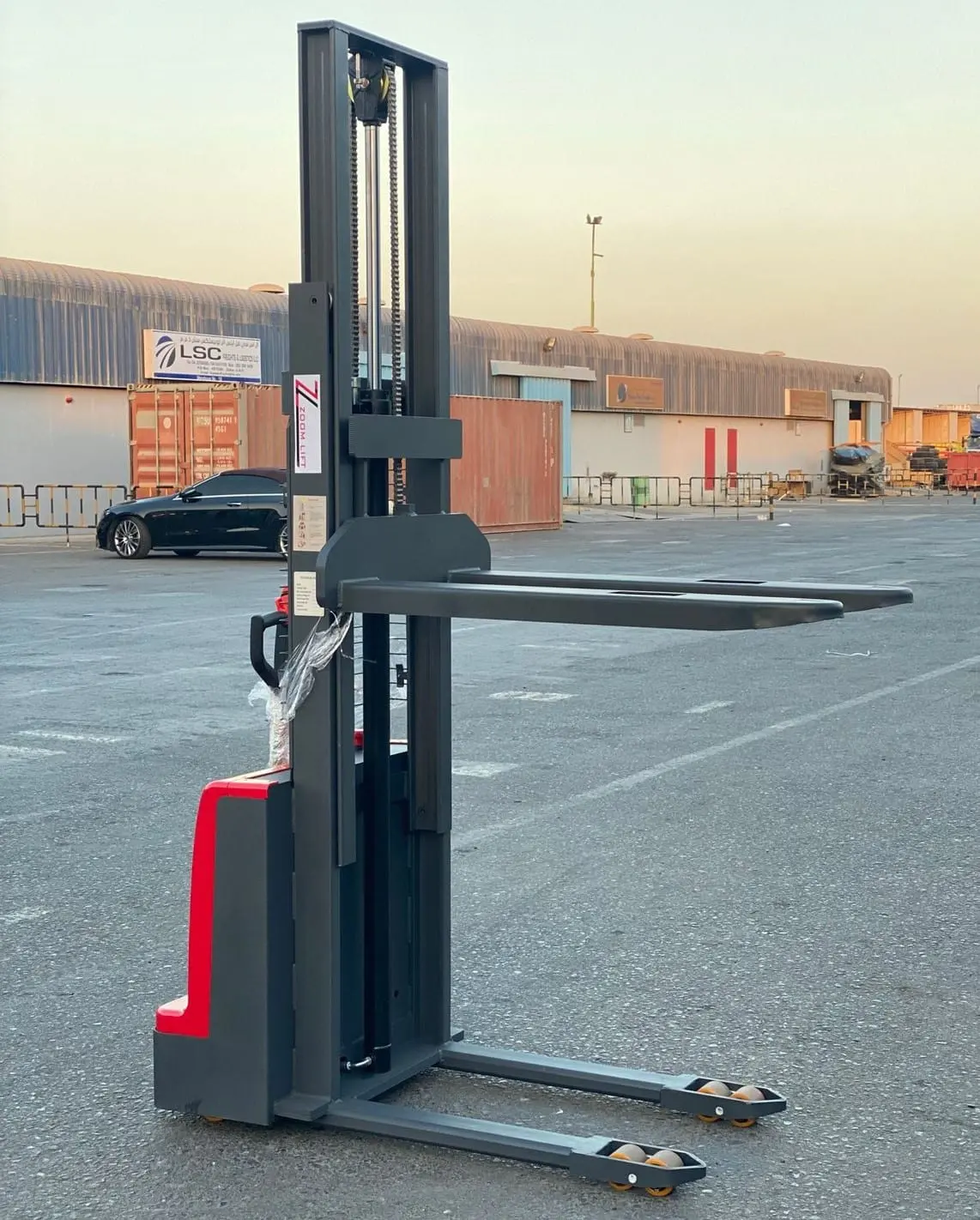 Brand New 2023 Zoom FULL electric stacker - 6