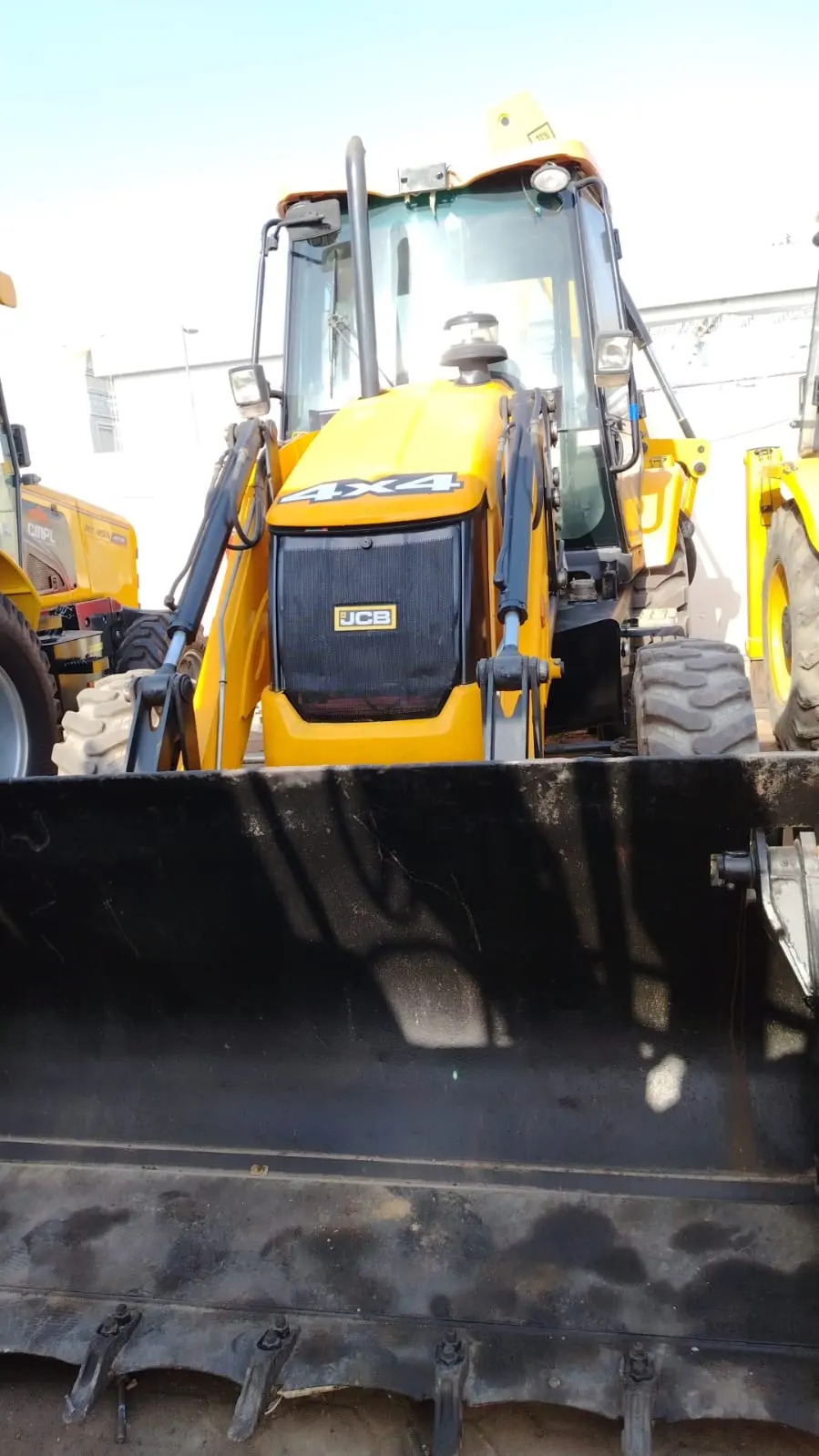 BRAND NEW BACKHOE LOADER AVAILABLE FOR SALE - 5
