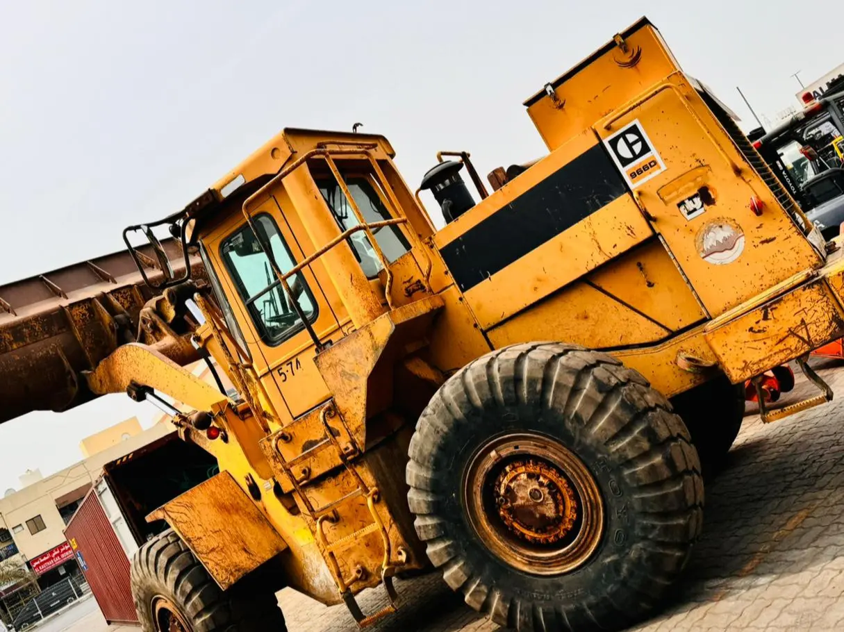 Caterpillar 966D Wheel Loader - 3