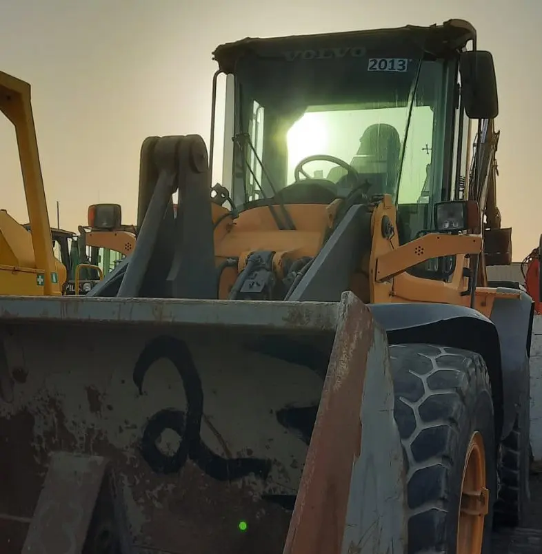 Loader Volvo D6E - 2