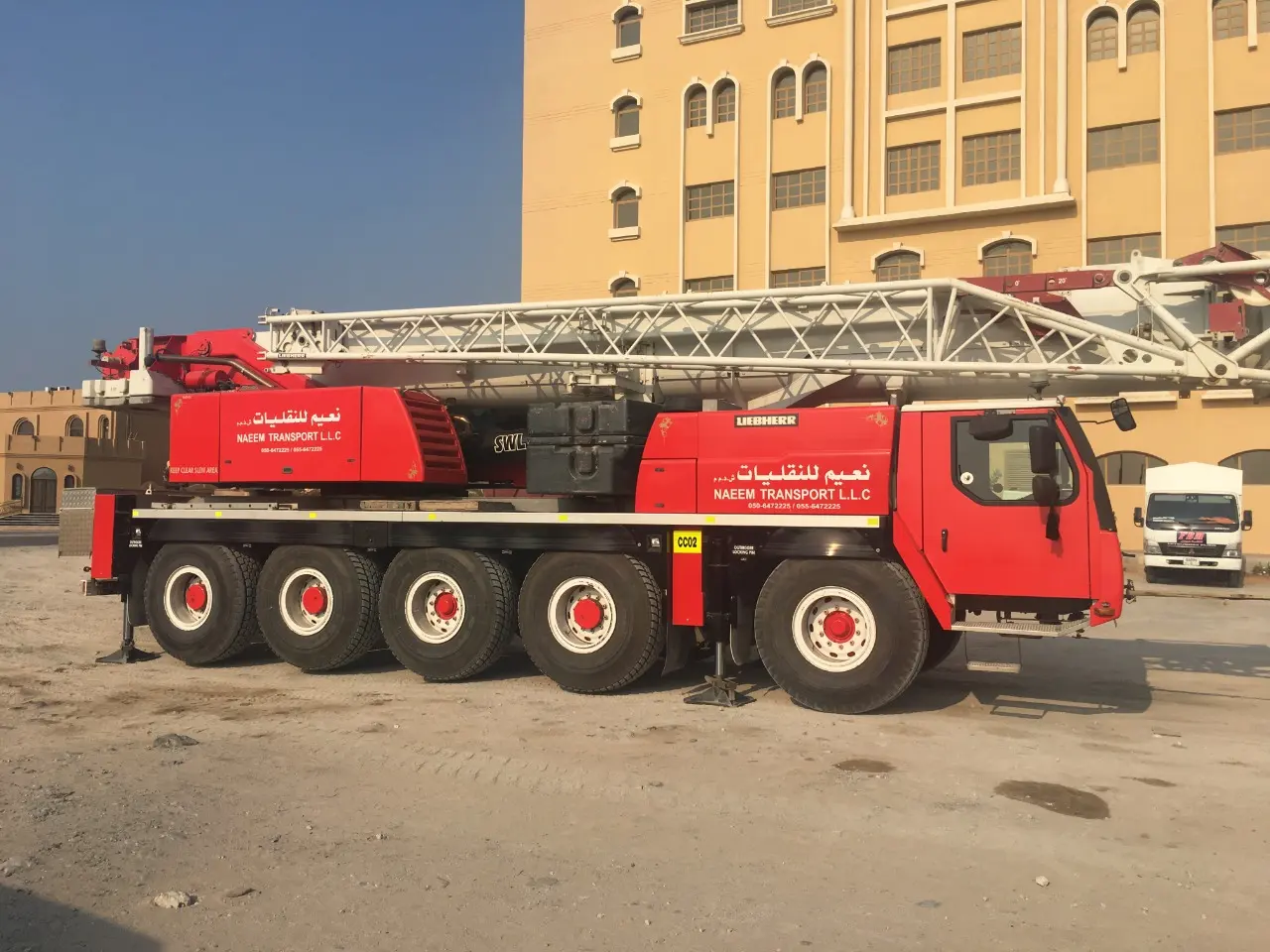 100 TON MOBILE CRANE AVAILABLE ON HIRE