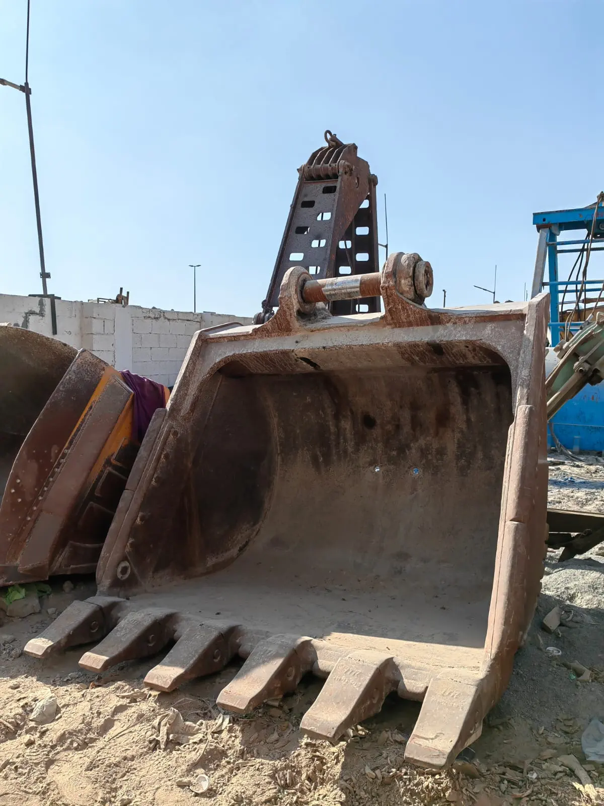 Large Excavator Heavy Duty Rock Bucket (2300 mm) - 4