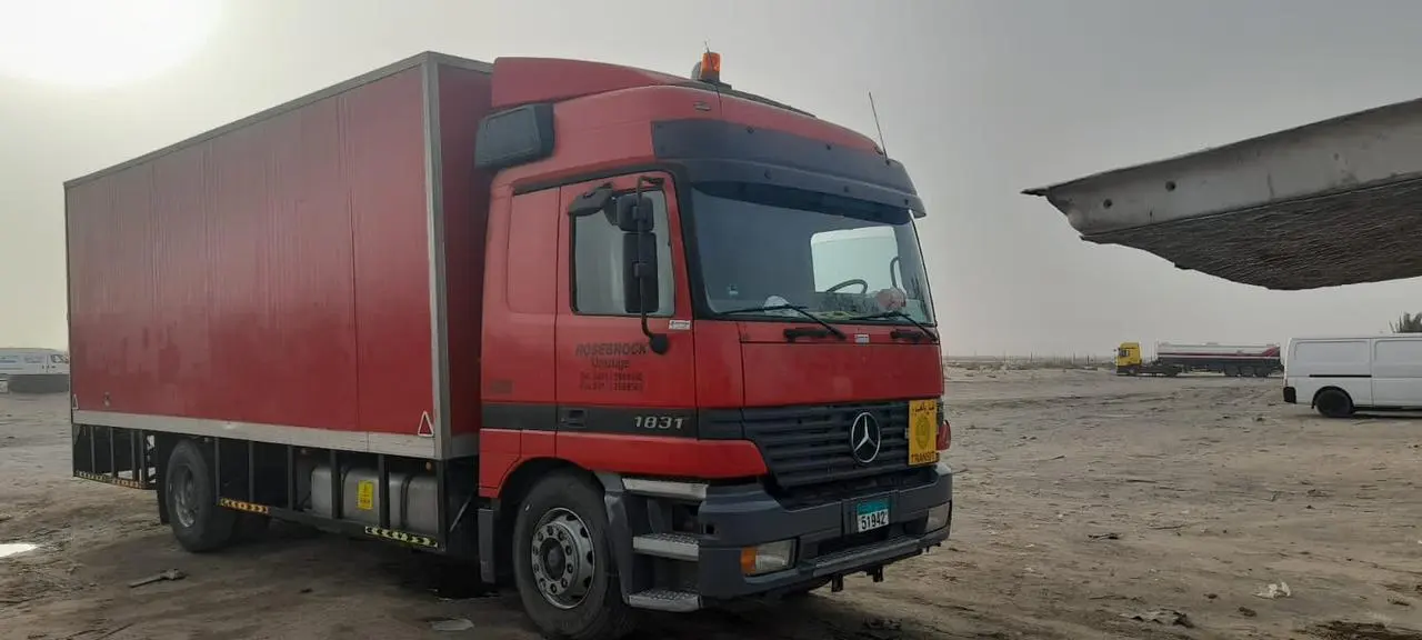 Mercedes Actros 1831 model 2001 - 4