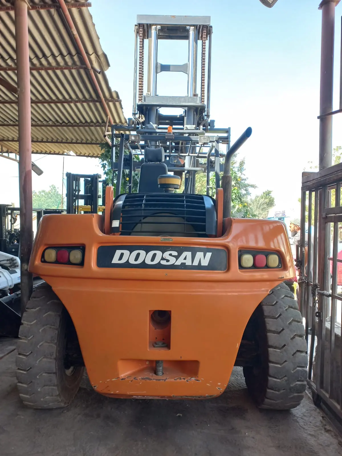 Doosan 16 Ton Forklift 2011 - 3
