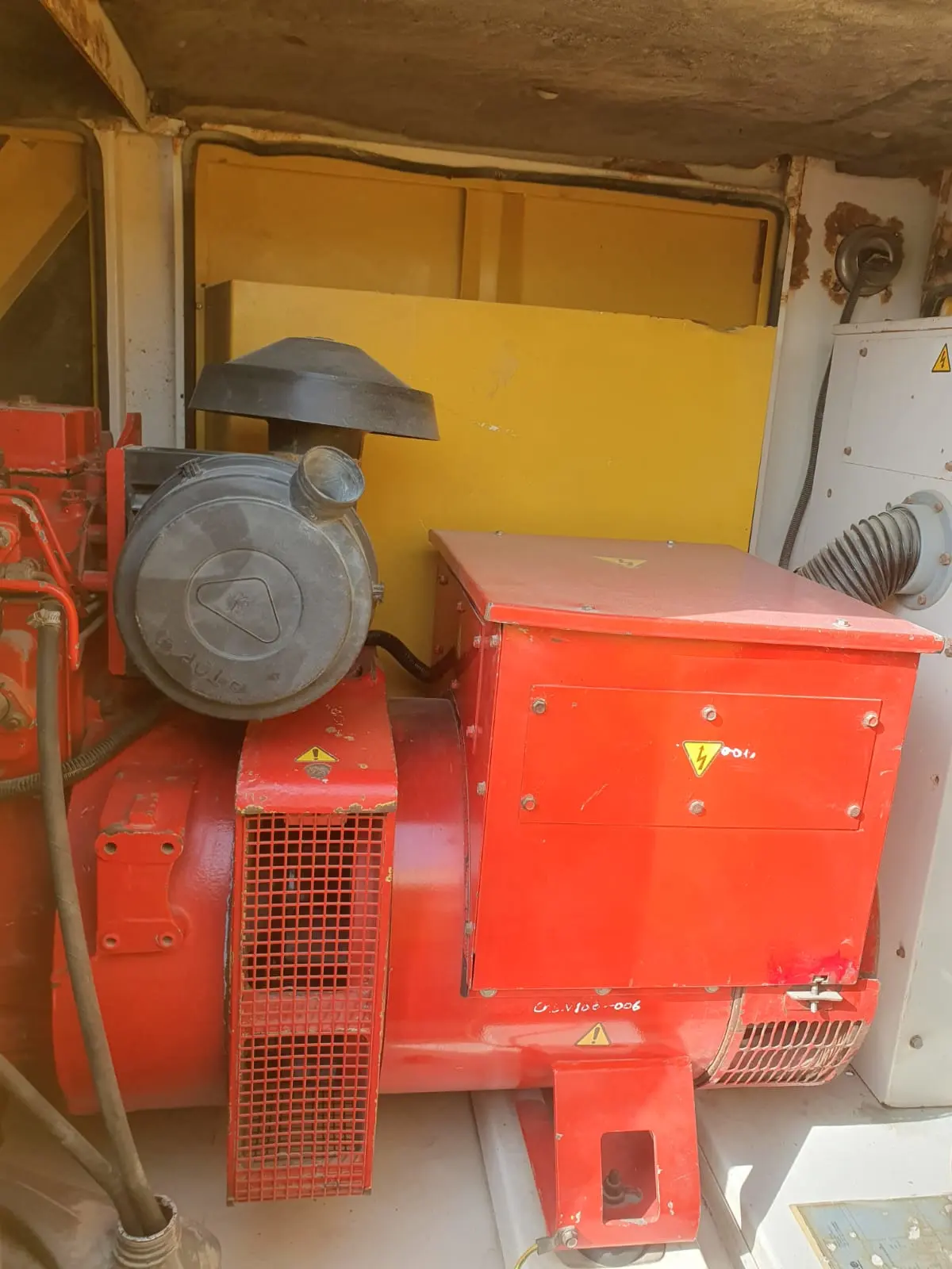 Generator 100 kva Model Year 2006 - 6