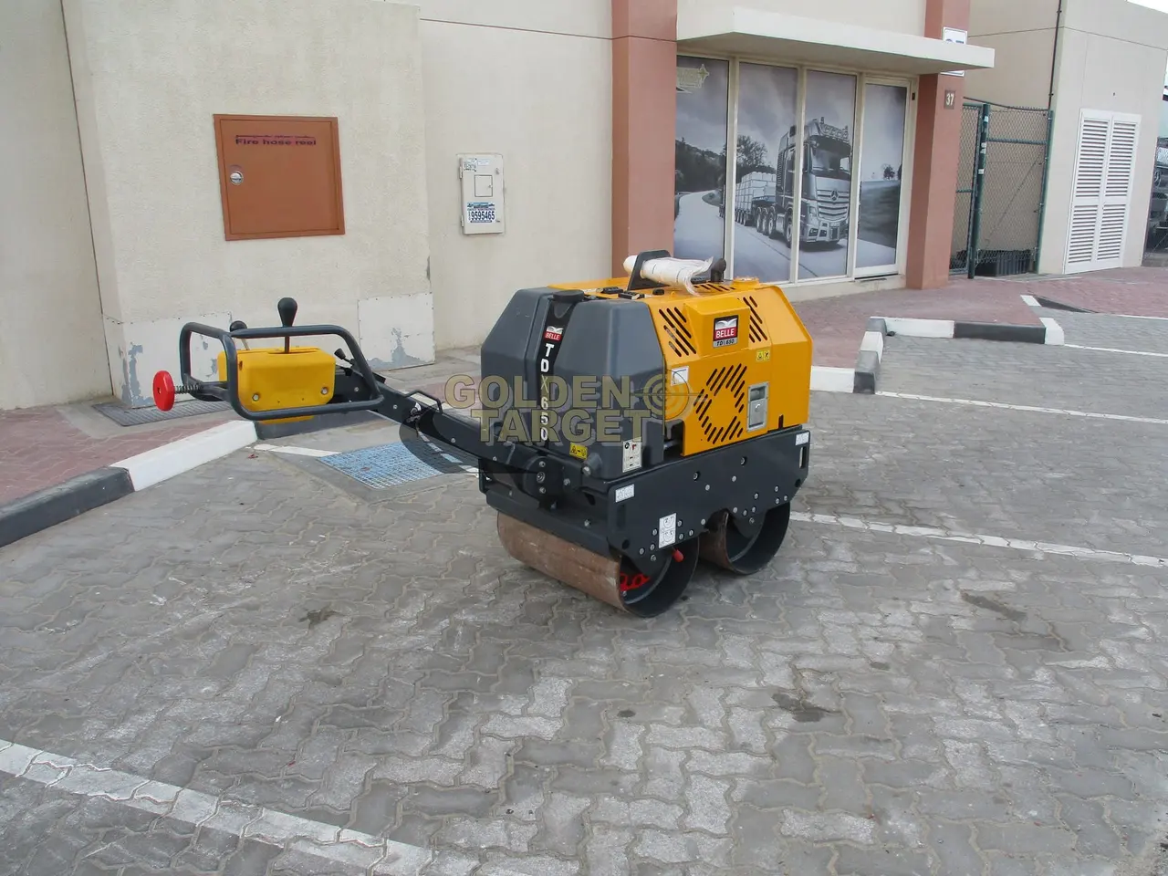 BELLE TDX650GRY4 SMOOTH DRUM WALK BEHIND ROLLER 20