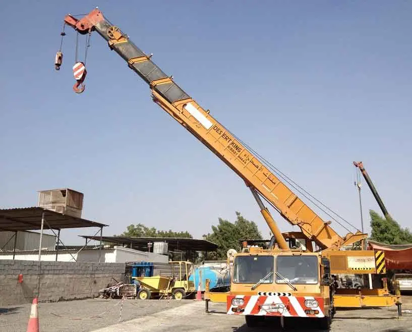 Crane 25 ton to 200 ton Available on hire