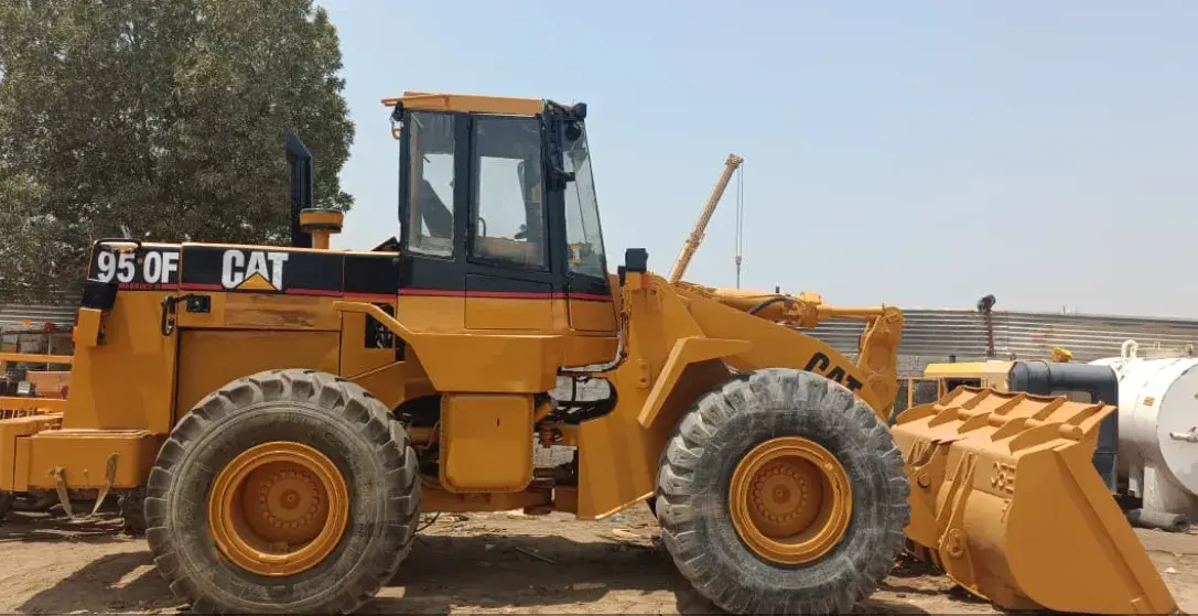 shovel 950 and 966