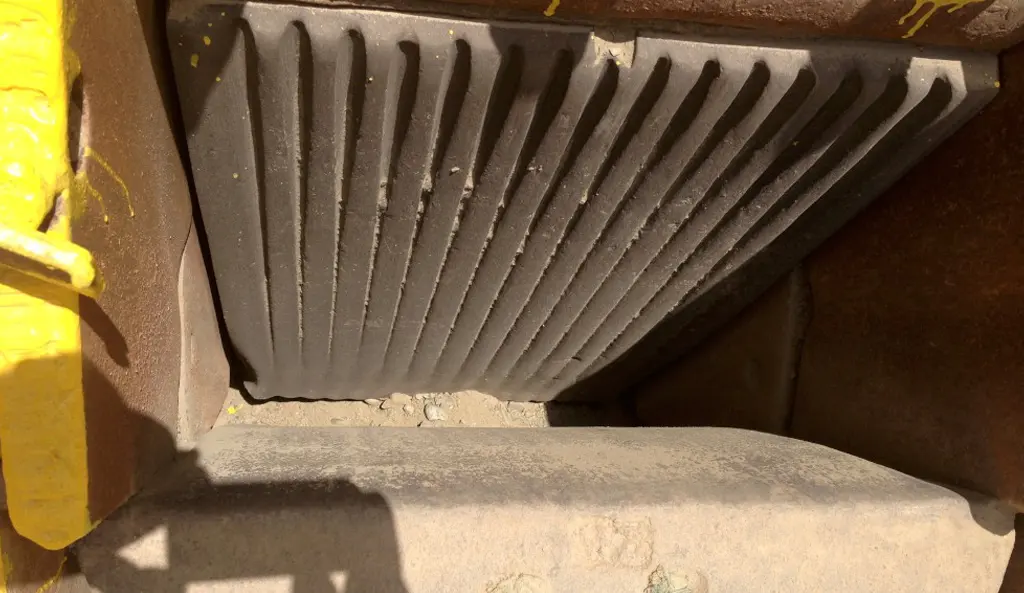 Semi Mobile Jaw Crusher Svedala - 2