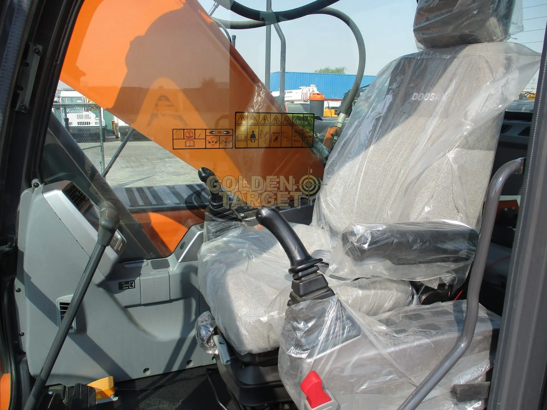 DOOSAN DX225LCA-2 HYDRAULIC EXCAVATOR 2022 - 6