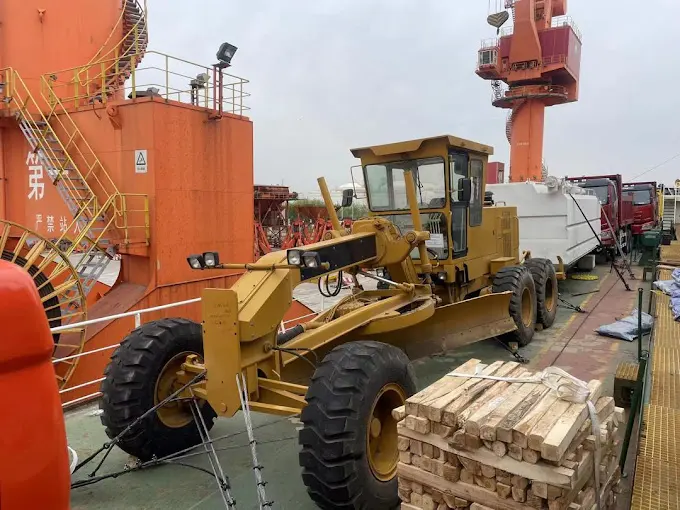 Grader CAT 140k
