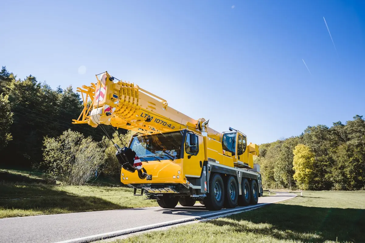 LIEBHERR LTM 1070-4.2 70 Ton Mobile Crane