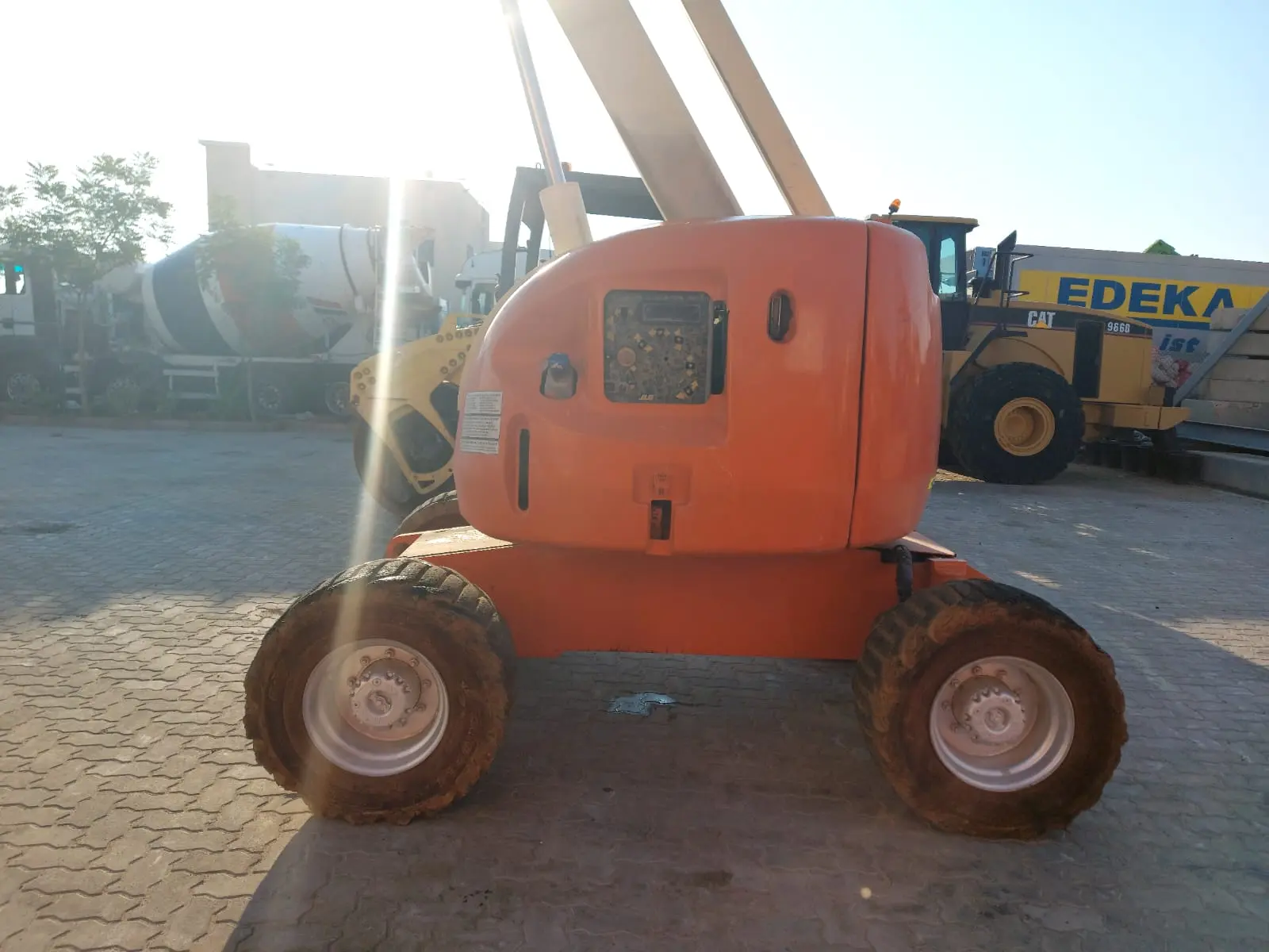 JLG Manlift 14 Meter 450AJ - 3
