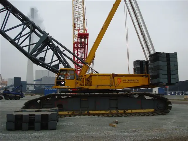 Liebherr LR1550 (550 TON) CRAWLER CRANE RENT - 2