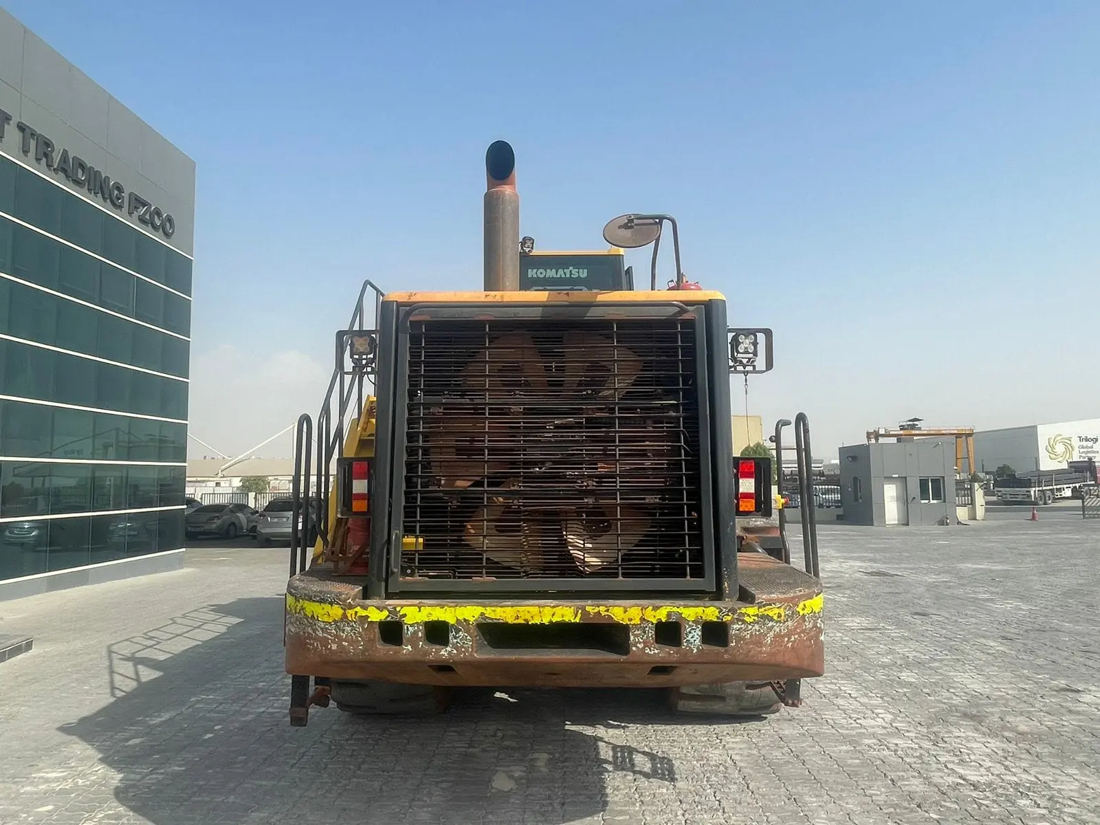 KOMATSU WA600-6 – 60TONS WHEEL LOADER - 6