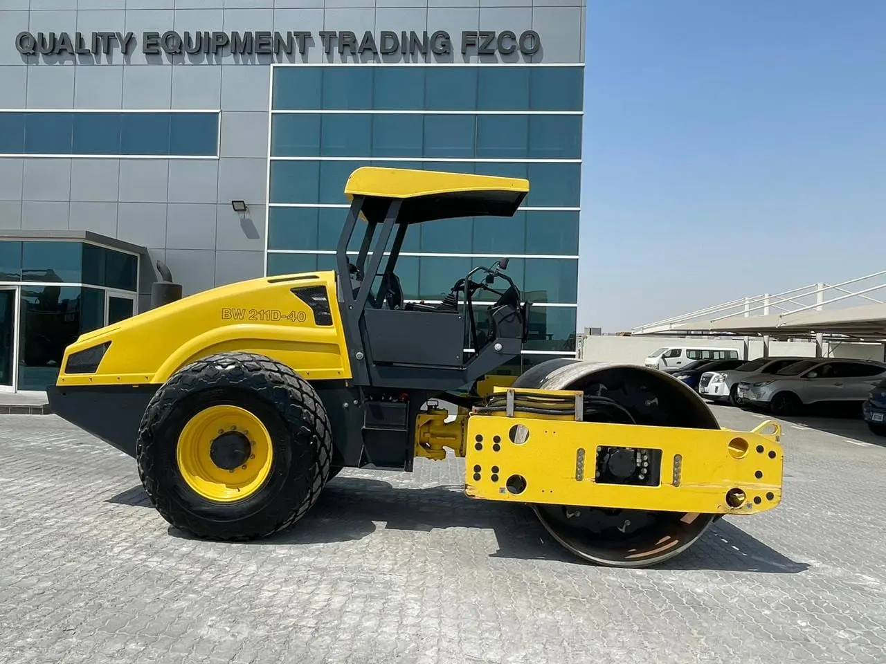 BOMAG BW211D-40 - 10TONS SINGLE DRUM ROLLER - 7