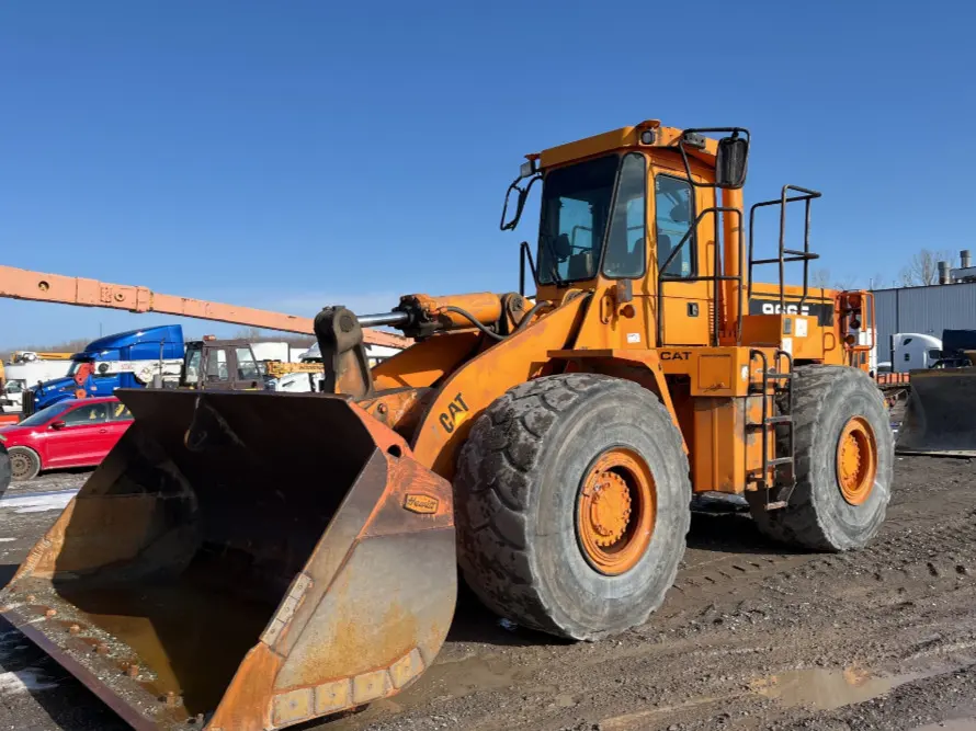 CaterPILLAR 966E Wheel Loader - 2