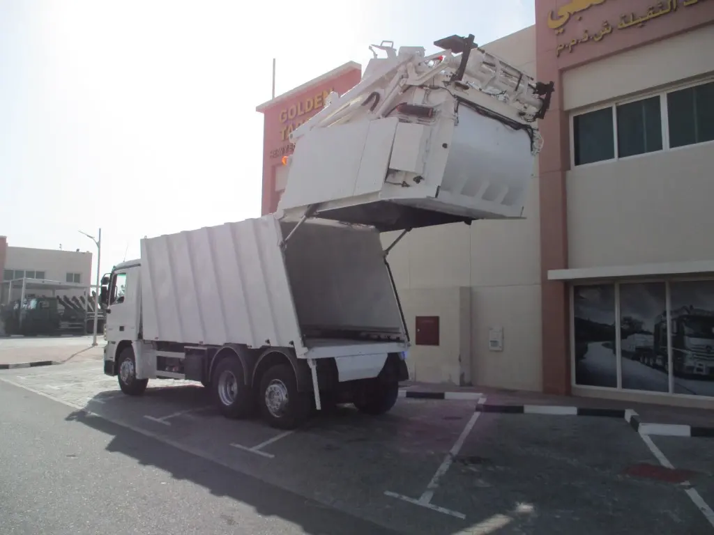 MERCEDES ACTROS 2632 6×2 COMPACTOR 2009 - 5