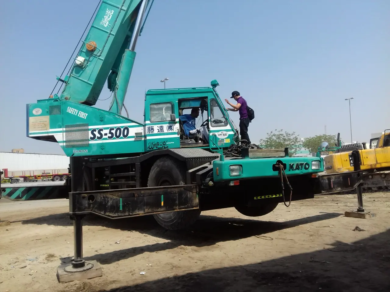 Crane (Brand KATO) 50 Ton On Rent - 2