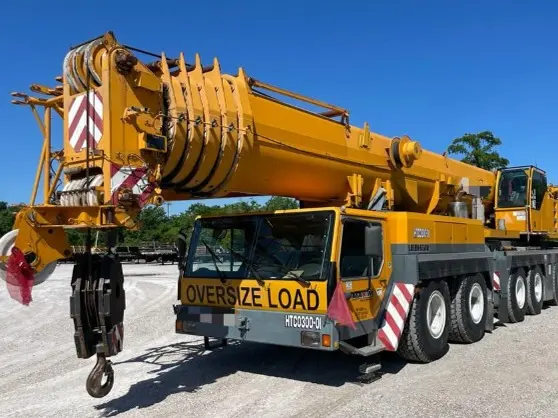 Liebherr Mobile Crane 250 Ton