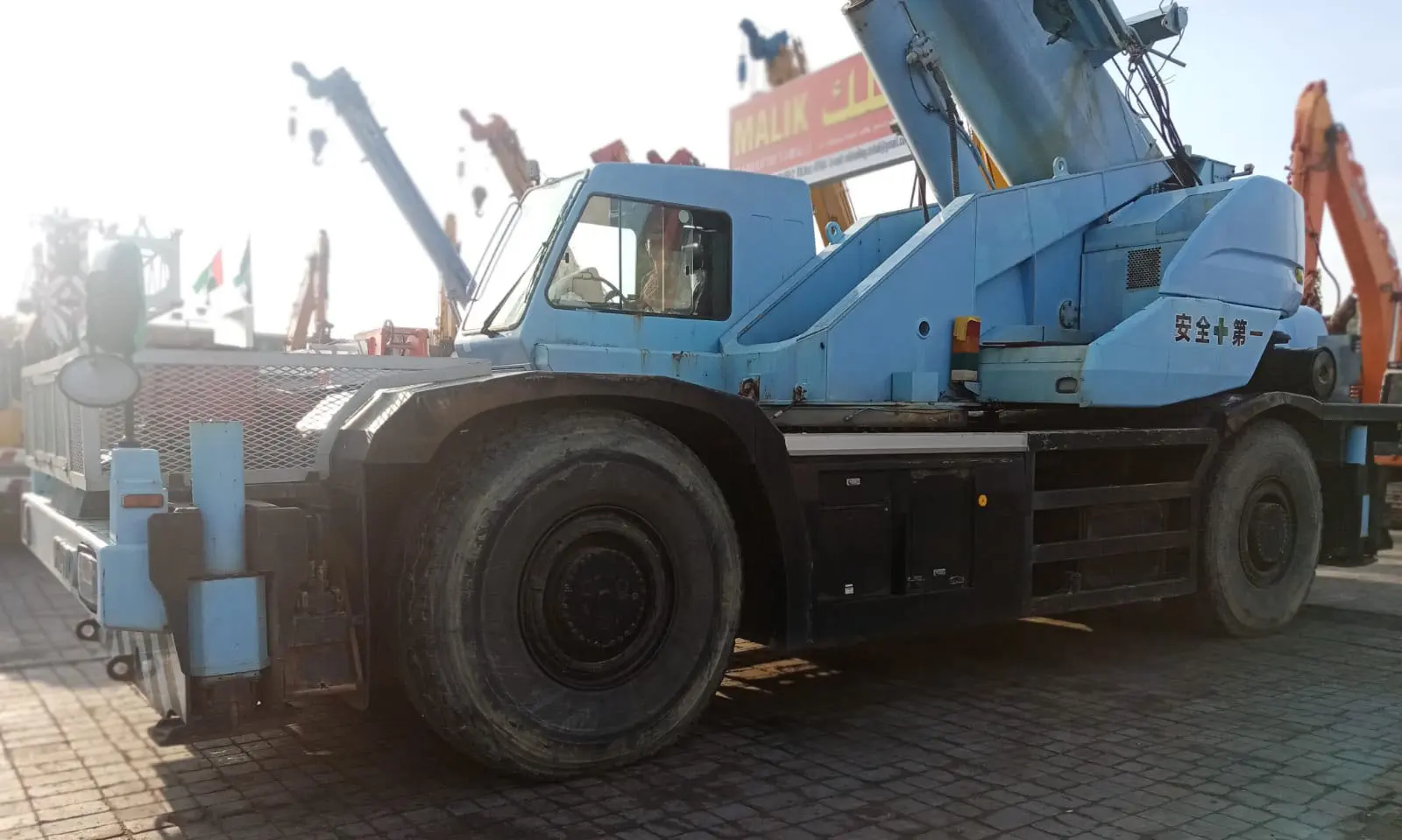 Kato Crane 50 Ton - 6