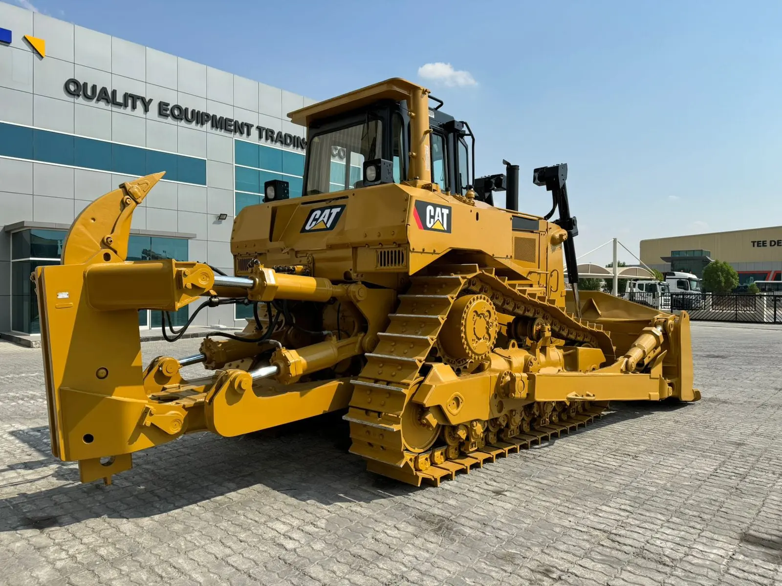 CATERPILLAR D8R - 38TONS CRAWLER BULLDOZER - 2