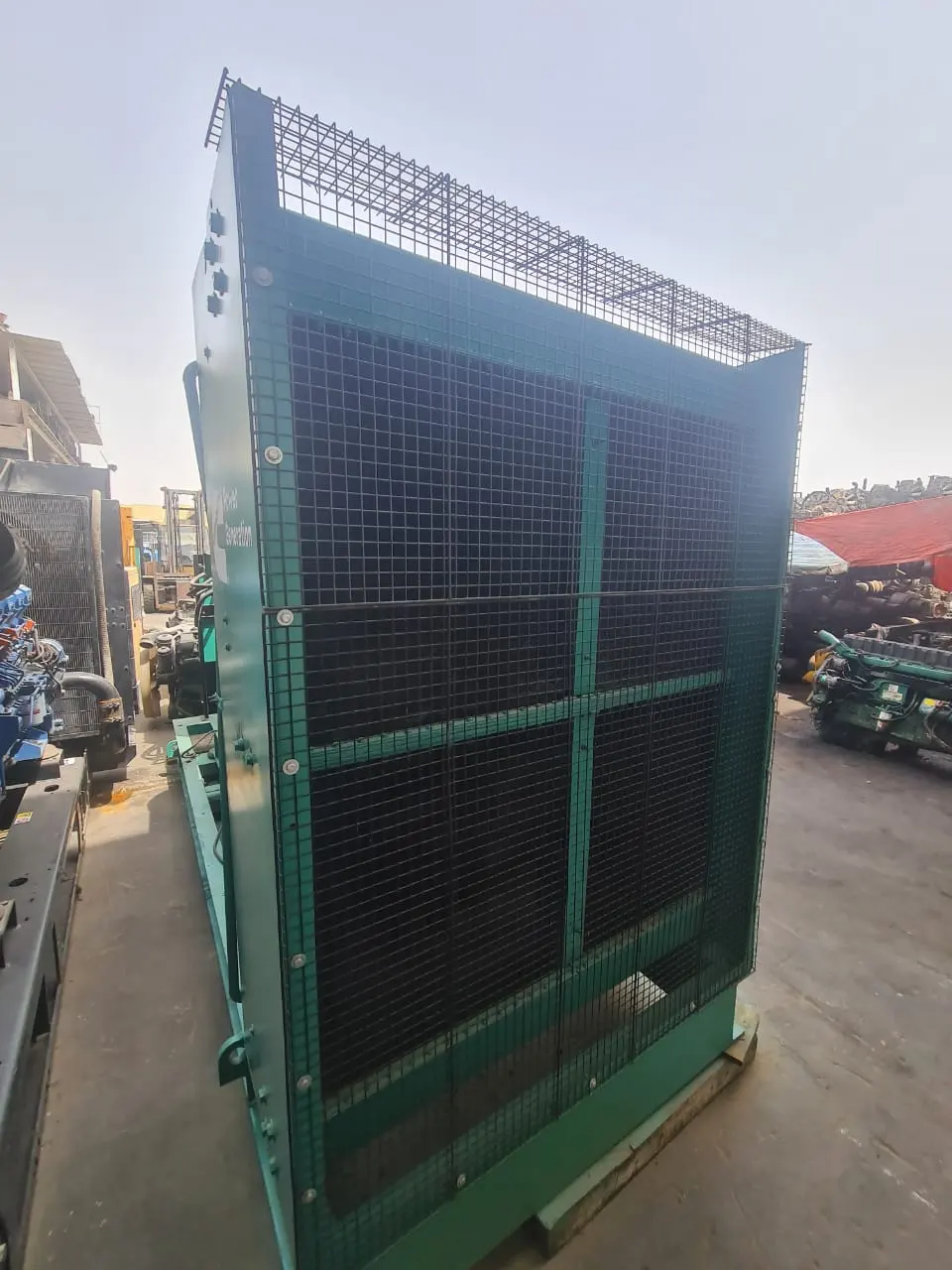 Cummins G3 Generator 2006 Model 750 kva