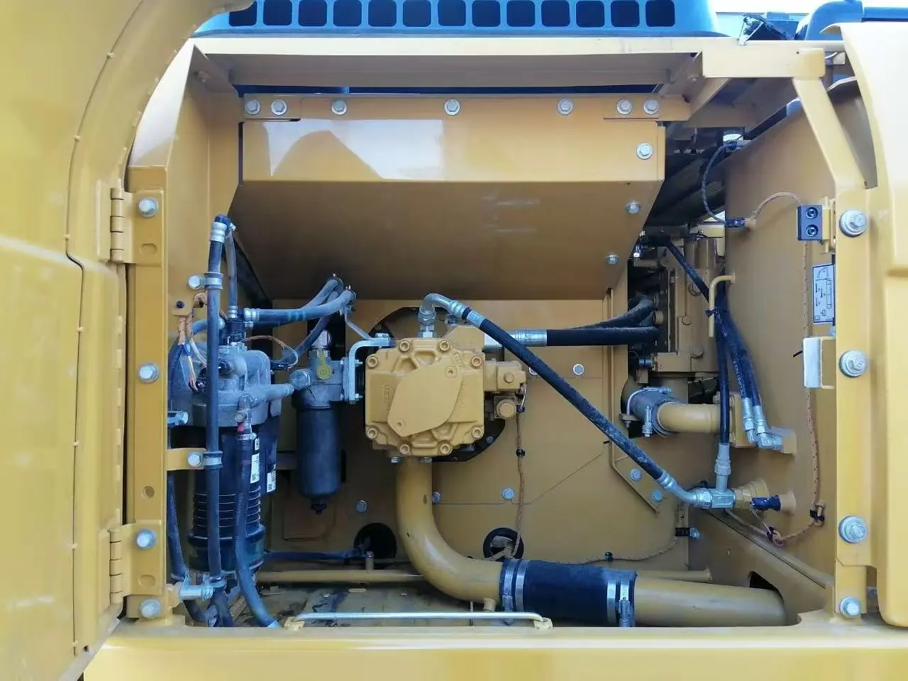 Cat320GX - 4