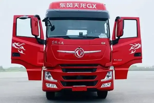 Chinese made Dongfeng Tianlong flagship truck - 2