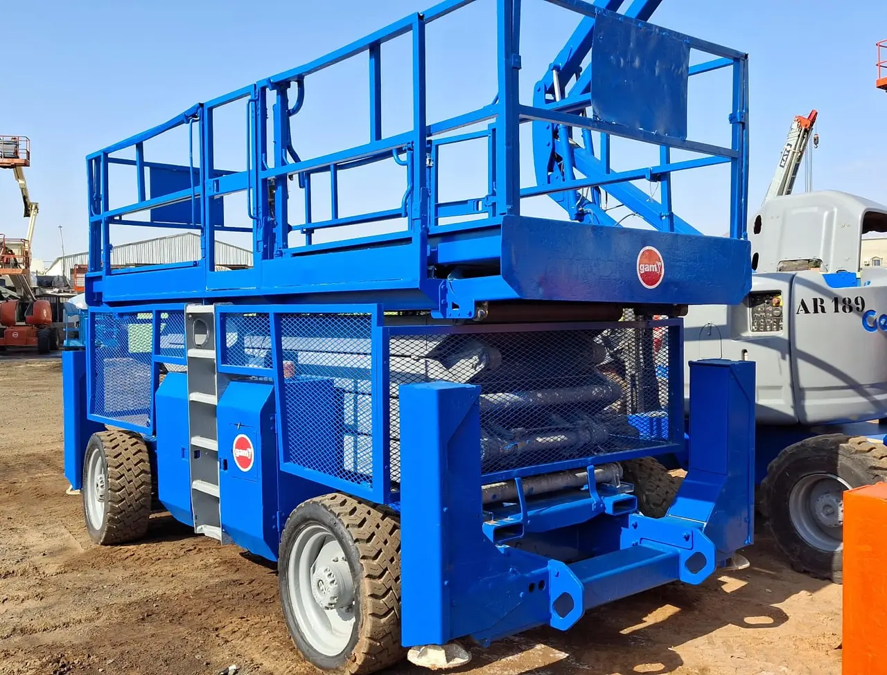 Genie Sessisor Lift 15m