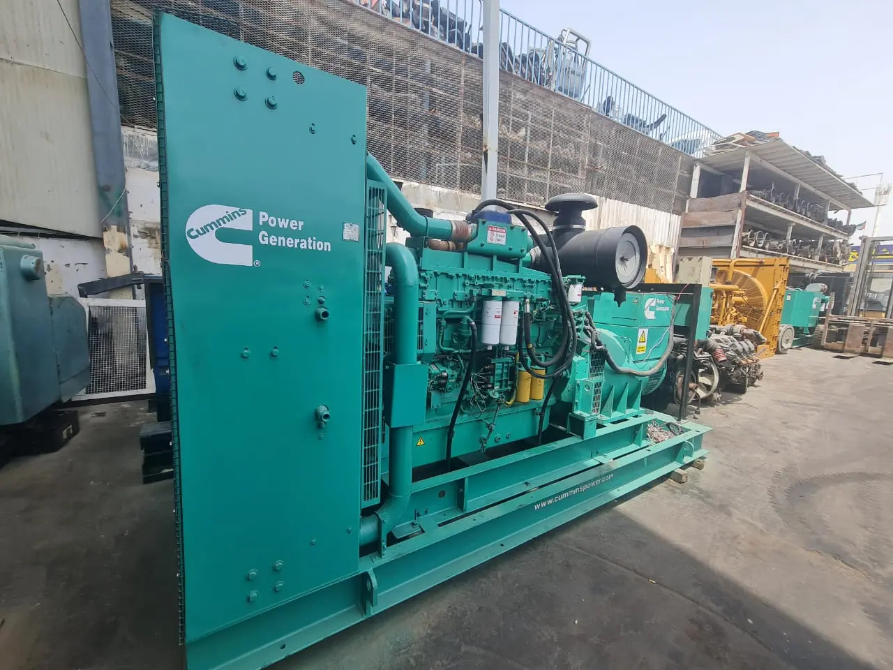 Cummins G3 Generator 2006 Model 750 kva - 5