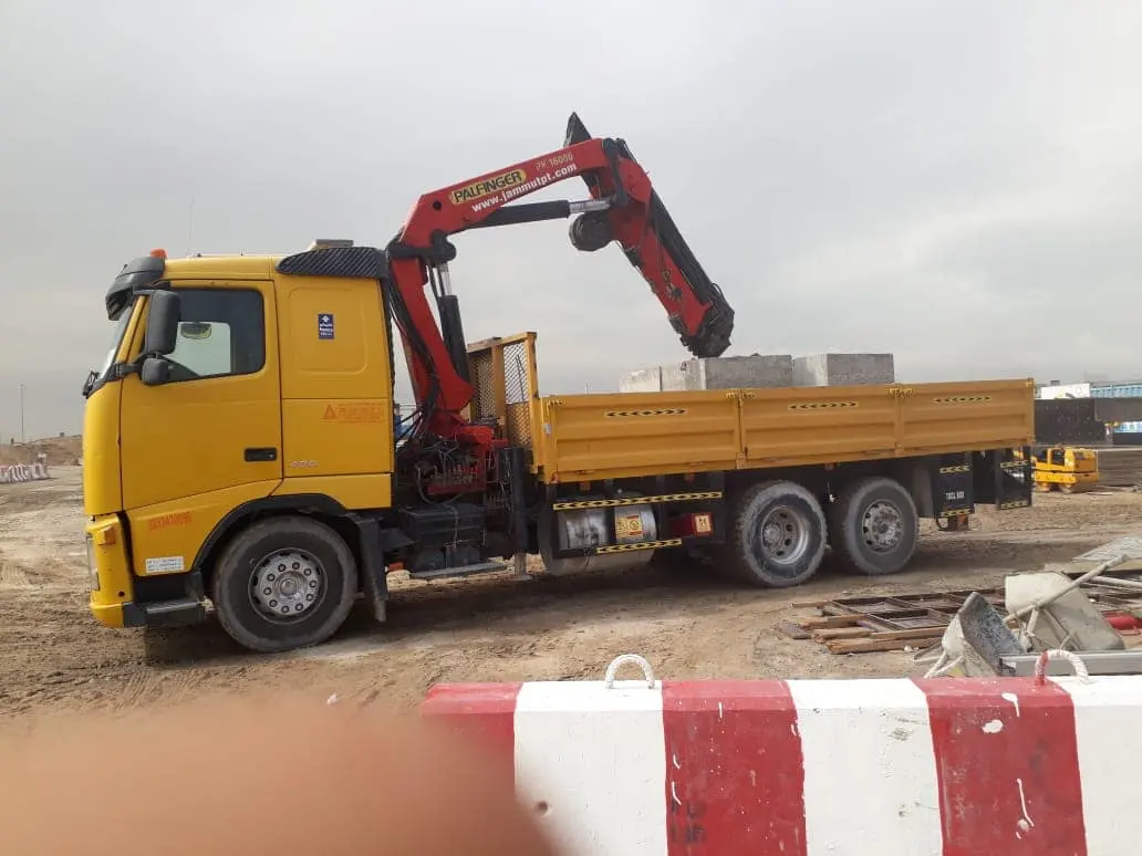 10 TON HIAB TRUCKS ON HIRE