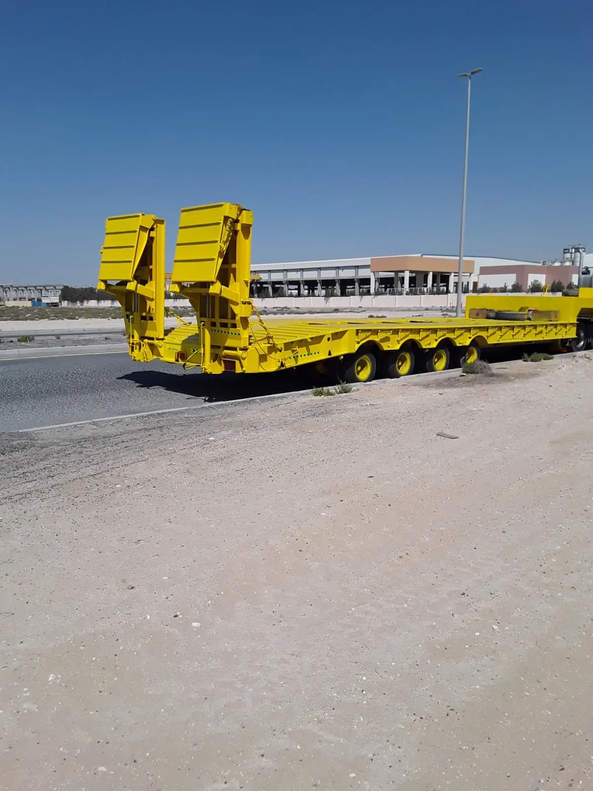 Lowbed Trailer Available For Rent - 3