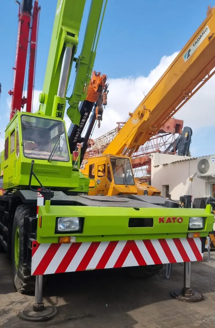 Crane Kato KR35H 35Ton 1995 - 2